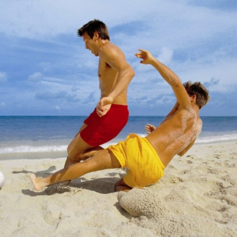 Strandvoetbal & volleybal toernooi