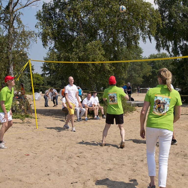 Strandvoetbal & volleybal toernooi