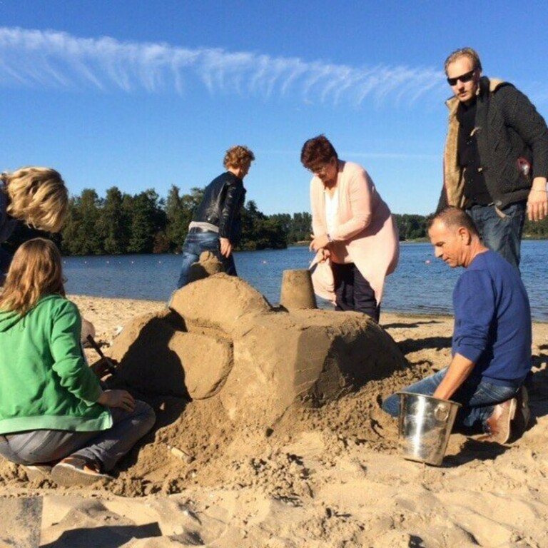 Zandsculpturen bouwen